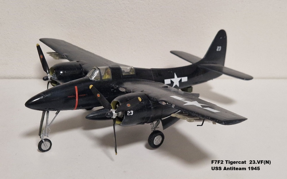 F7F2 Tigercat  23.VF(N)  USS Antiteam 1945